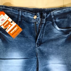 Brand New Men's Wrangler Jeans. Size- 28