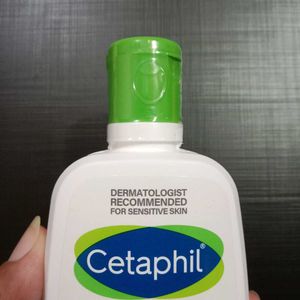 CETAPHIL Moisturising Lotion