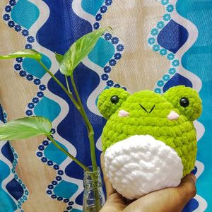 Crochet Frog Plushie
