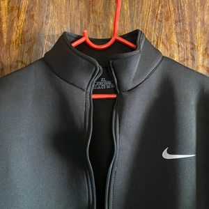 L 42 Nike Jacket For Men