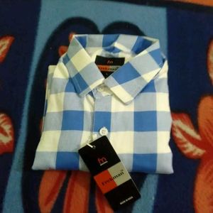 Black Cotton Solid Casual Shirts For Men