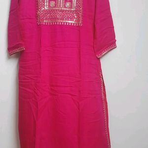 Women Beautiful Kurta