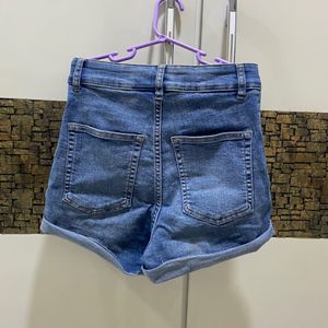 H&M Divided Hot Shorts Blue Denim Cute High Waist Stretchable Branded