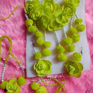 Haldi Jewellary Set