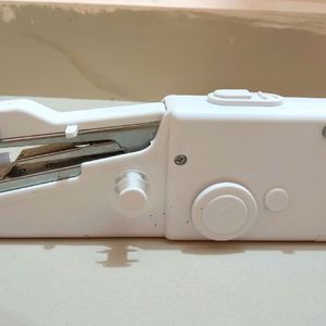 portable sewing machine