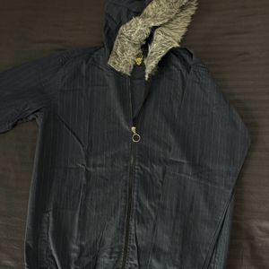 jacket with furr cap