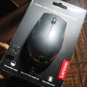 Lenovo 300 Wireless Compact Mouse