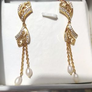 Fresh water pearl dangler earrings