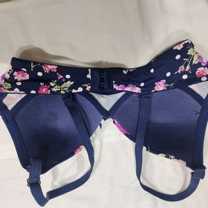 NEW PADDED BRA  (Floral print blue color )