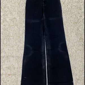 Max Bllie Bootcut Jeans