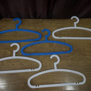 White And Blue Hanger - Pack Of 5