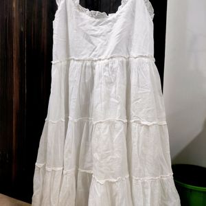 Summer Cotton White Dress. Fits Both S And Xs. Pure Cotton. Brand New. Last 2 Pictures For Reference