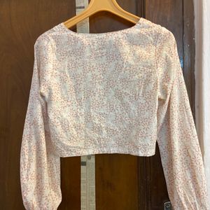 Floral Pullover Blouse