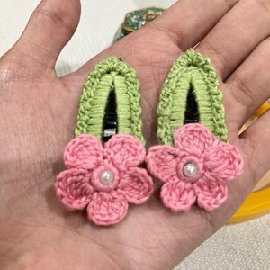 Cute Crochet Hairpins