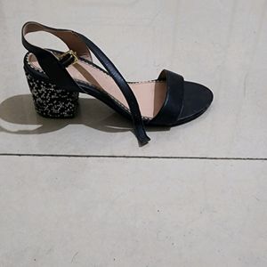 Carlton London Black Embellished Blocks