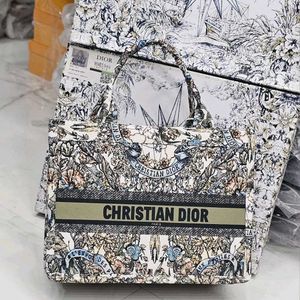 CHRISTIAN DIOR HIGH QUALITY HANDBAG WD BOX