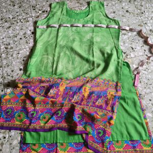 Green Kurti