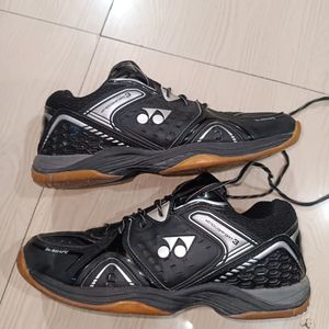 Yonex Sports Shoes