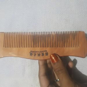 Combo Offer For Lipstick And  Wooden Comb