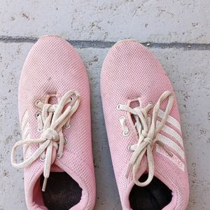 Used Pink Shoes