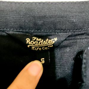 ROADSTER Black Rollup Sleeves Shirt