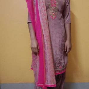 Kurti Set With Dupatta