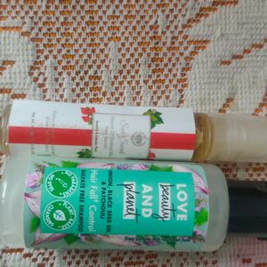 Shampoo With Vitamin C Serum Lipstick