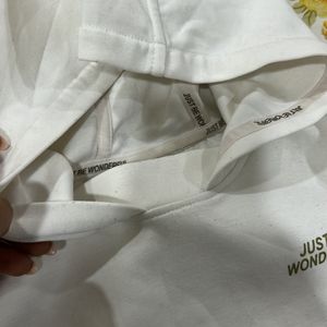 Zara Sweatshirt With Hoodie 8to 9 Year