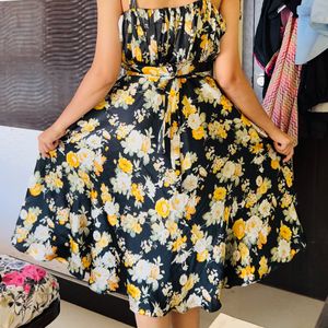 Tie Up Floral Dress