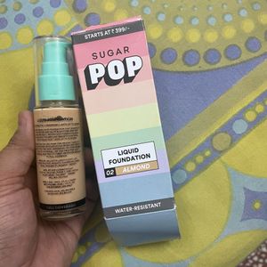 Sugar Pop  Foundation With Lakme Powder