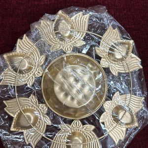 Decorative Lotus Urli Bowl With 6 Diya’s