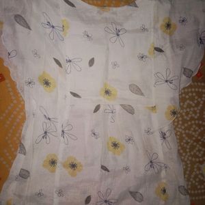 White Printed Cotton T-shirt For Girls