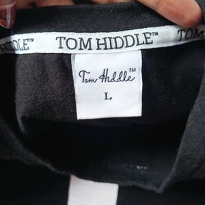 TOM HIDDLE COTTON T SHIRT👔