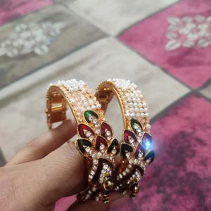 Women Pearl Bangles For  Party