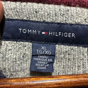 Tommy Hilfiger Blue Lambswool sweater