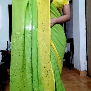 Beautiful Saree💚💛