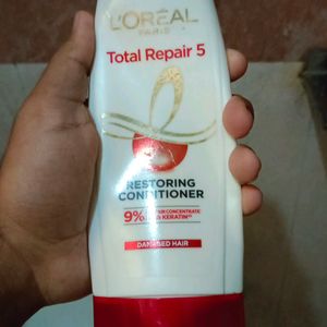 Anti Dandruff Shampoo With Free Conditioner