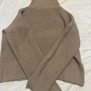 Beige H&M Crop Top