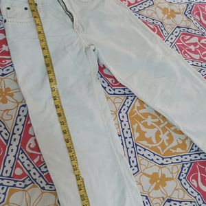 STRAIGHT FIT TROUSERS/ CAPREE