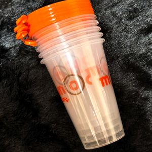 Reusable Plastic Sipper Glass With Lids & Straws