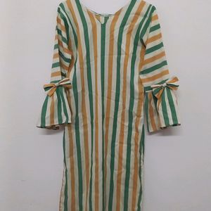 Striped Kurta | V-neck | Size: M