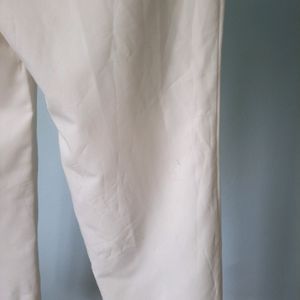 Trousers With Inner Linings.