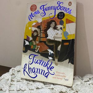 Mrs. Funnybones By Twinkle Khanna