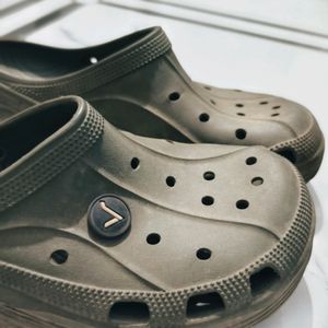 Savaar Crocks For Men