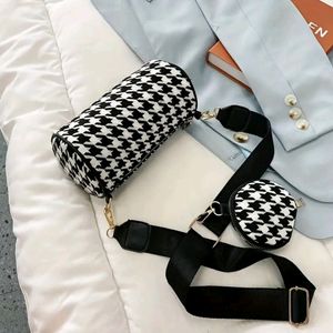 Gorgeous Sling Bag