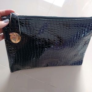 Black Clutch