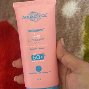 Aqualogica Sunscreen SPF 50+