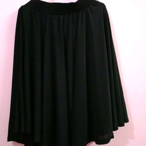 Black Solid Skirt