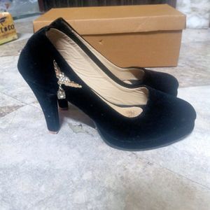 Black Heel 👠 Sendel