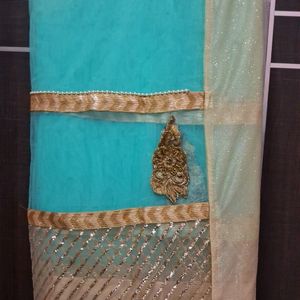 Beautiful Golden And Blue Saree🥻